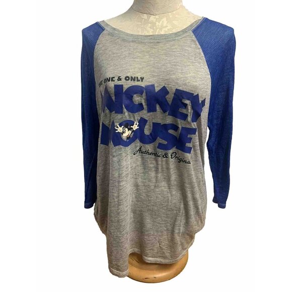 Disney Parks~WDW Mickey Mouse Baseball~T-Shirt~Size Large - Picture 1 of 5